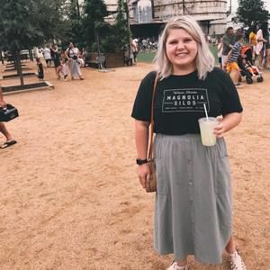 Meet your Posher, Tara